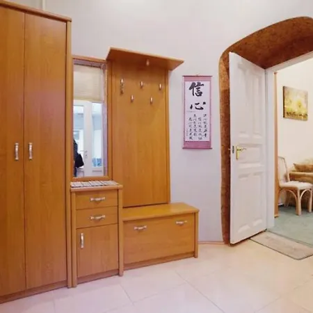 Veronica In Center Lejlighed