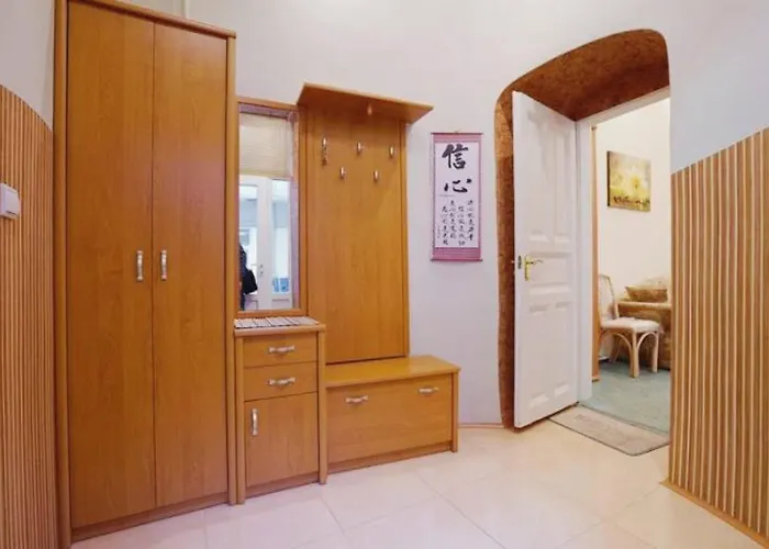 Veronica In Center דירה